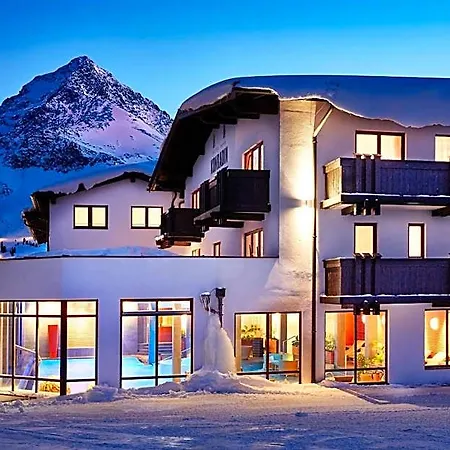 Konradin Hotel 4*